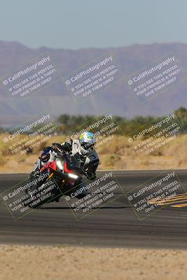 media/Nov-06-2023-Moto Forza (Mon) [[ce023d0744]]/4-Beginner Group/Session 3 (Turn 16)/